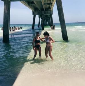 Meet your Posher, Alexis